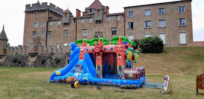 Louer un château gonflable à Lyon en Rhône Alpes