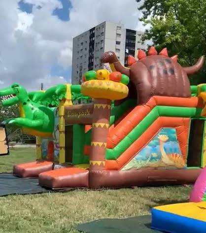 Location de château gonflable à Lyon en Rhône Alpes 