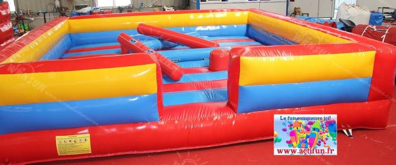 Location structure gonflable GLADIATEUR à Villefranche-Sur-Saône en Rhône-Alpes